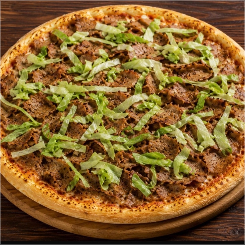 Pizza döner met verse sla